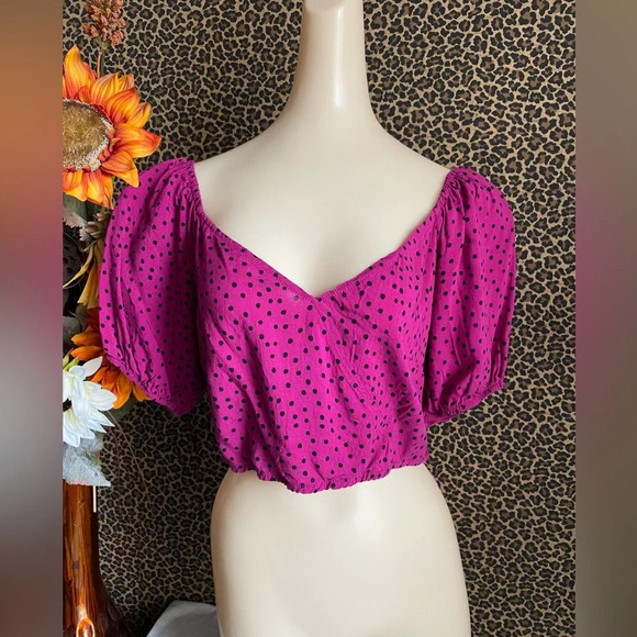 🦋B2G1🦋WILD FABLE Polka Dot Cropped Top with Smocked Back | SMALL | - Picture 4 of 9